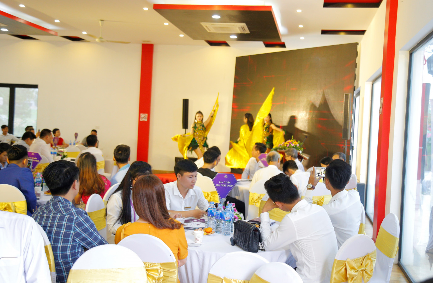 The Phoenix Garden - Biệt thự đồi thông làm say lòng khách hàng