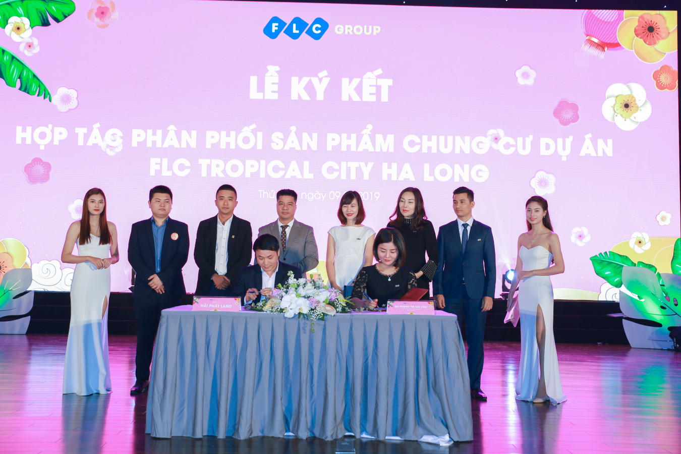 Lễ ký kết giai đoạn 2 dự án FLC Tropical Hạ Long giữa Hải Phát Land và Tập đoàn FLC