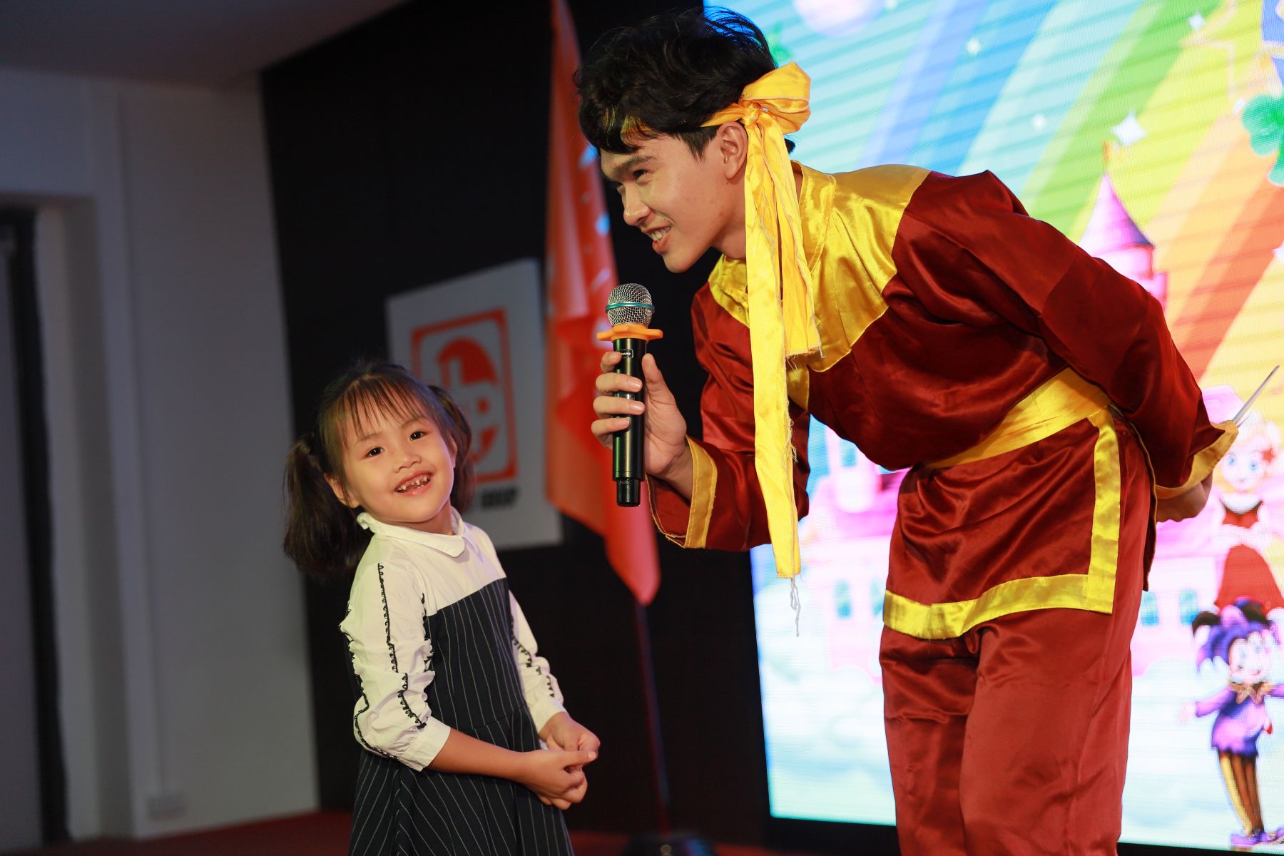 Hải Phát Land tổ chức lễ trung thu "Vui hội trăng rằm - Ấm tình đoàn viên" cho con em cán bộ nhân viên