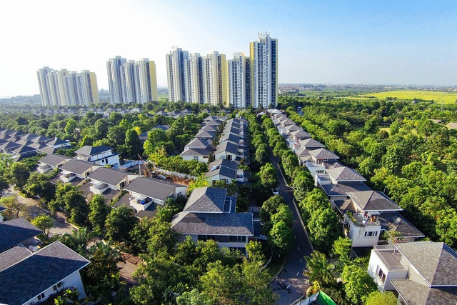 Thị trường bất động sản 3 miền thoát cảnh "ngủ đông", nên đầu tư vào đâu?
